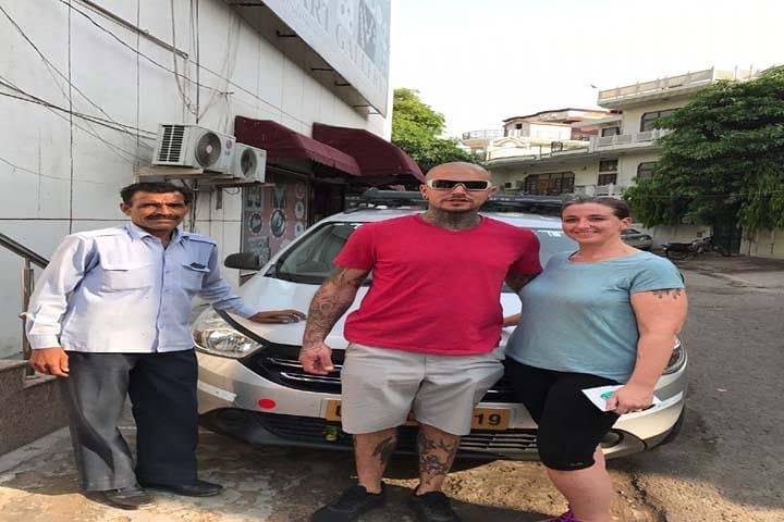 Delhi to Agra Private Transfer: Comfortable Car Ride via Yamuna Expressway photo 6