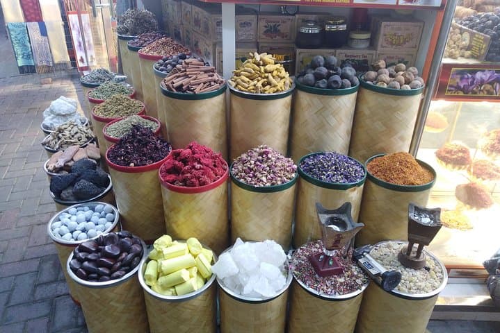 Private Dubai Afternoon Tour: Marina, Creek, Souks & Dubai Mall in One Day photo 4