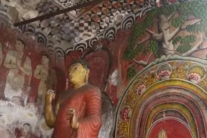 Climb Sigiriya Rock & Dambulla Cave Temple — One-Day Tour from Dambulla photo 6