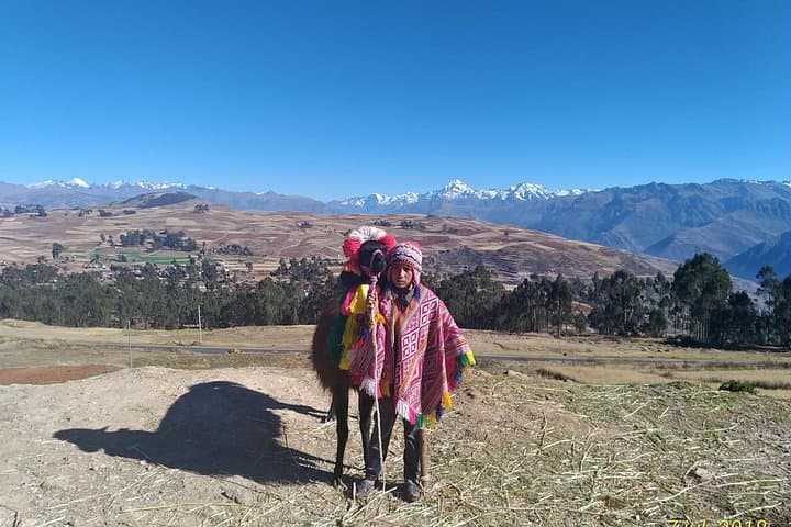 Super Sacred Valley Day Tour: Pisac, Maras Salt Mines, Moray & Ollantaytambo photo 4