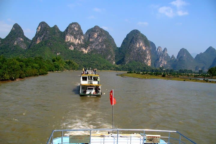 Li River Cruise from Guilin to Yangshuo: Scenic Private Day Tour photo 1