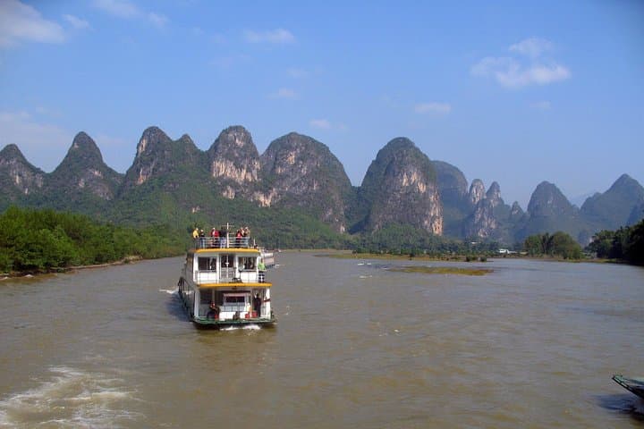 Li River Cruise from Guilin to Yangshuo: Scenic Private Day Tour photo 3