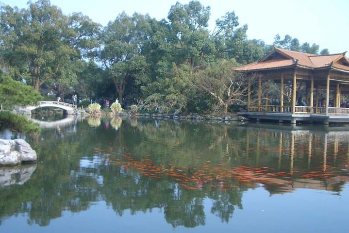 Day Trip from Shanghai to Hangzhou: West Lake, Lingyin Temple & Longjing Tea photo 4