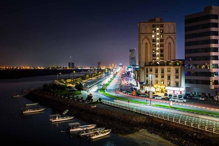 Abu Dhabi Full-Day City Tour and Night Dhow Dinner Cruise photo 6