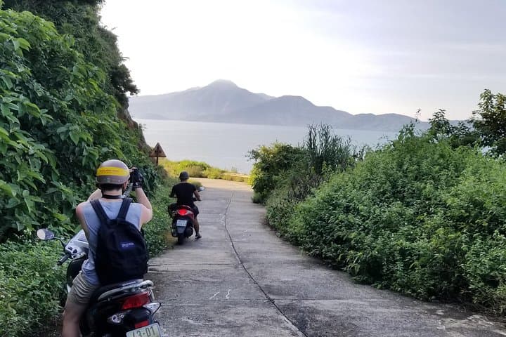 Scooter Adventure on Monkey Mountain: Son Tra Scooter Tour from Da Nang photo 2