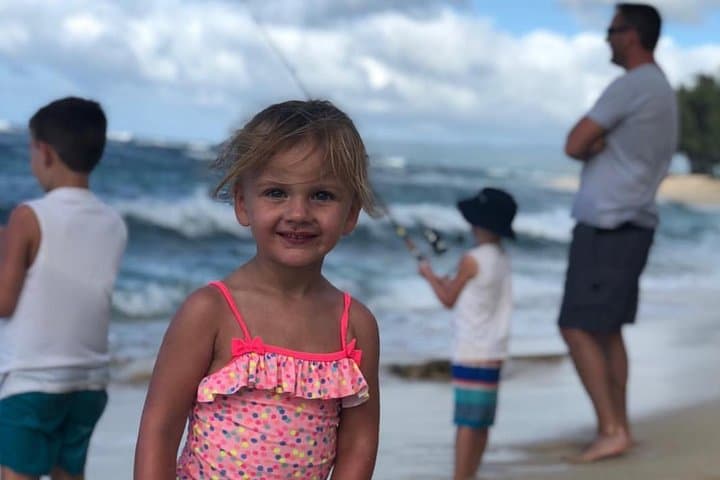 North Shore Shoreline Fishing Tour in Waialua, Oahu — Guided Catch & Release photo 2