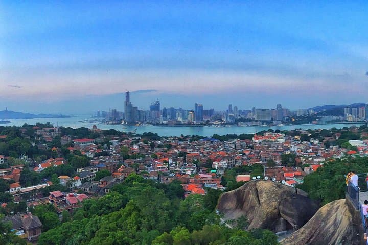 Private Xiamen Day Tour — Gulangyu Island, South Putuo & Hulishan Highlights photo 4