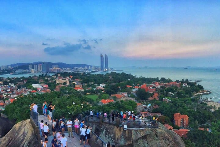 Private Xiamen Day Tour — Gulangyu Island, South Putuo & Hulishan Highlights photo 2