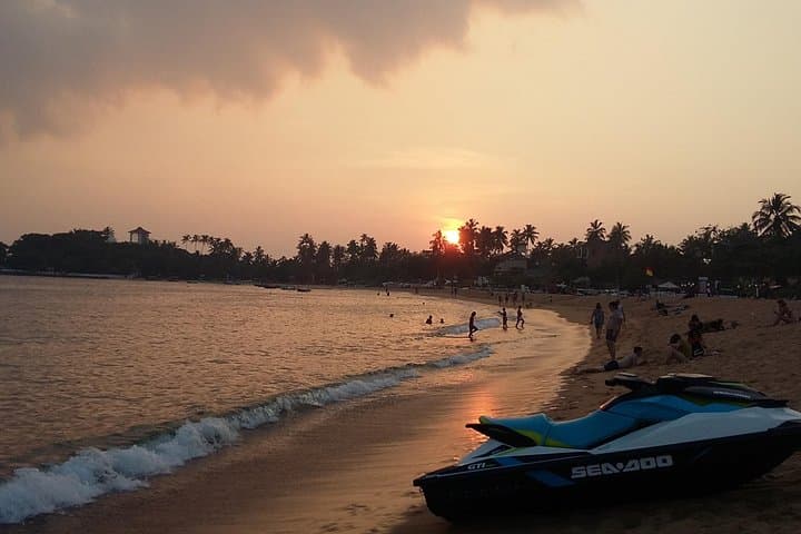 From Colombo to Galle Fort: Full-Day Coastal History and Turtle Hatchery Tour photo 1