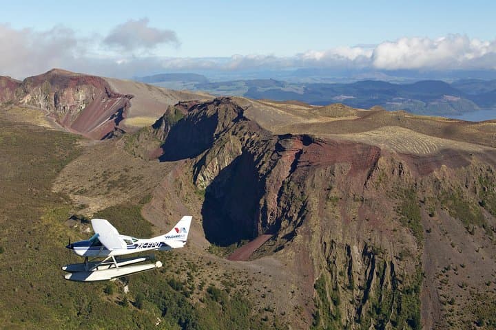 Floatplane Over White Island & Mount Tarawera — Whakaari Scenic Flight from Rotorua photo 5