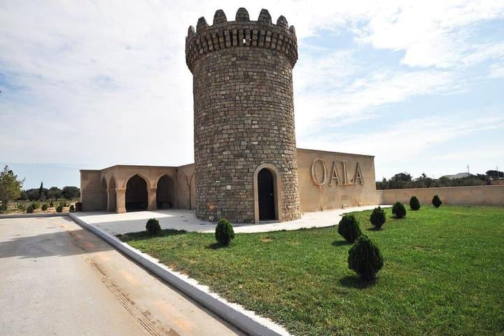 Absheron Peninsula Tour: Qala, Mardakan, Yanar Dag & Ateshgah Fire Temple photo 4