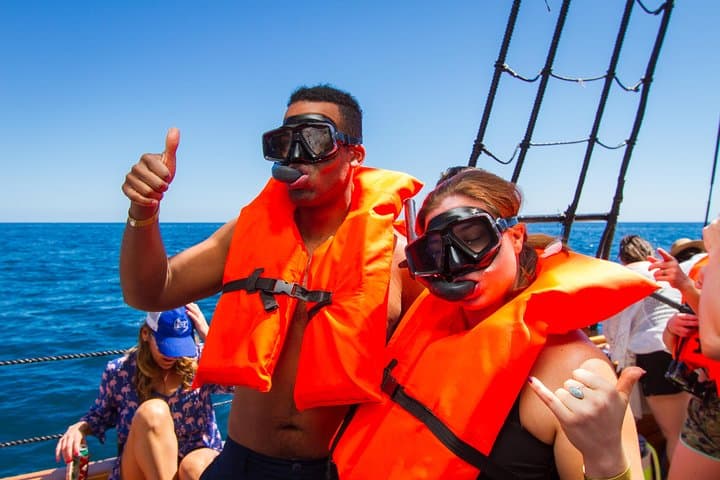 Cabo Pirate Snorkel Cruise: Snorkel El Arco, Lunch & Open Bar photo 2