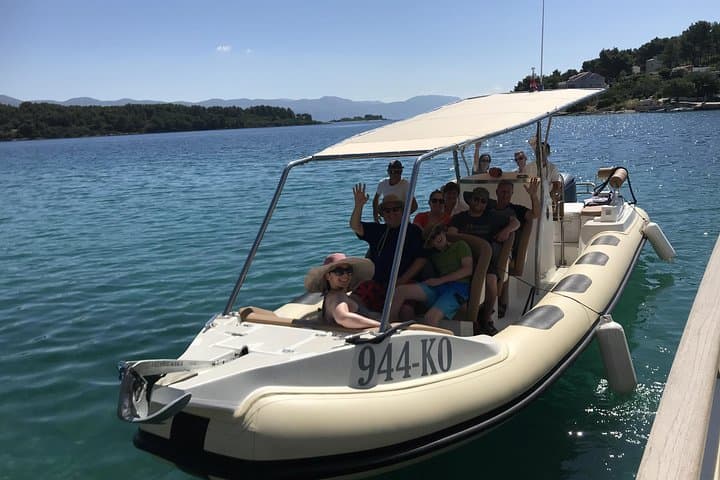 Private Wakeboarding and Tubing Adventure in Lumbarda, Korčula photo 2