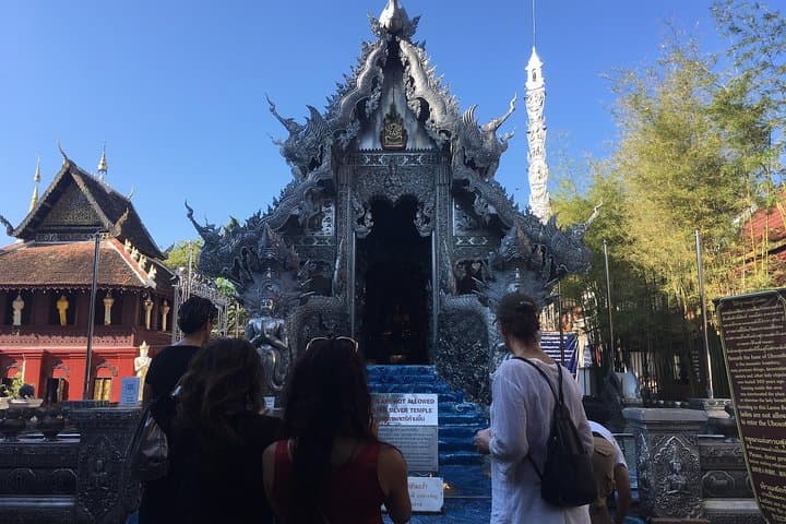 Chiang Mai Half-Day City Culture Cycling Tour — Temples, Markets & Old City Lanes photo 3