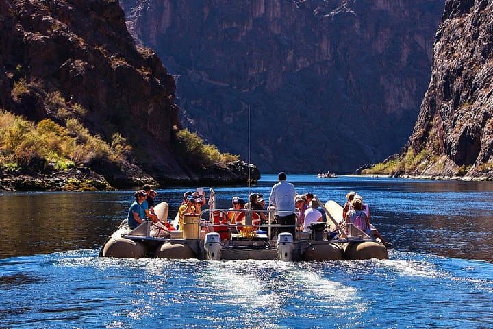 Exploring Black Canyon: A Motorized Raft Adventure on the Colorado River photo 4