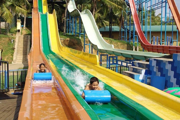 Full-Day Pearl Bay Waterpark & Karting from Colombo photo 2