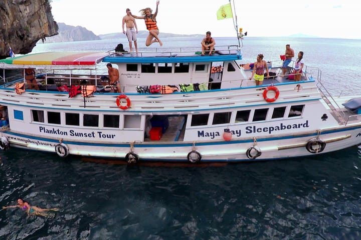 Maya Bay Sunset & Plankton Swim: Phi Phi Night Snorkel Adventure