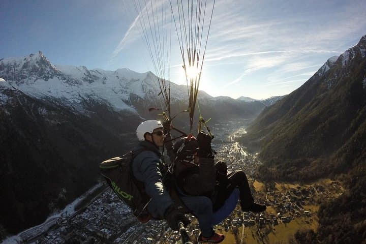 Paragliding over Mont Blanc: Chamonix Aiguille du Midi Flight Experience photo 4
