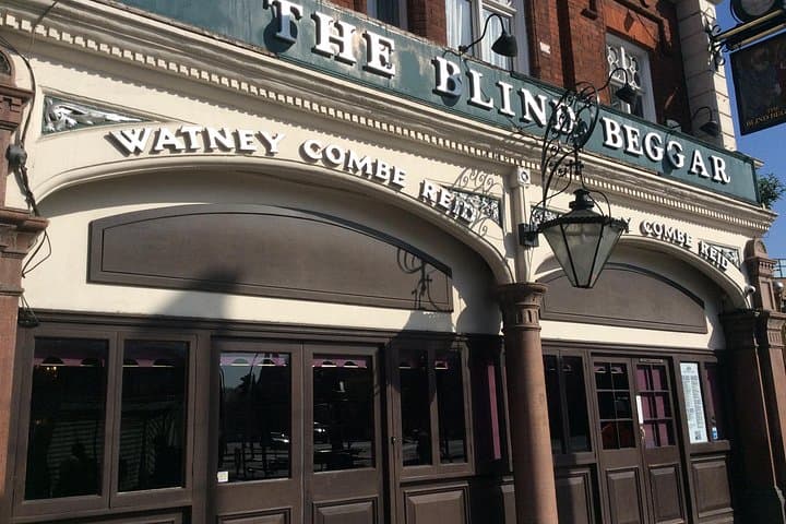 London Crimes and Punishment Walking Tour — Jack the Ripper, Clink & Smithfield History photo 4