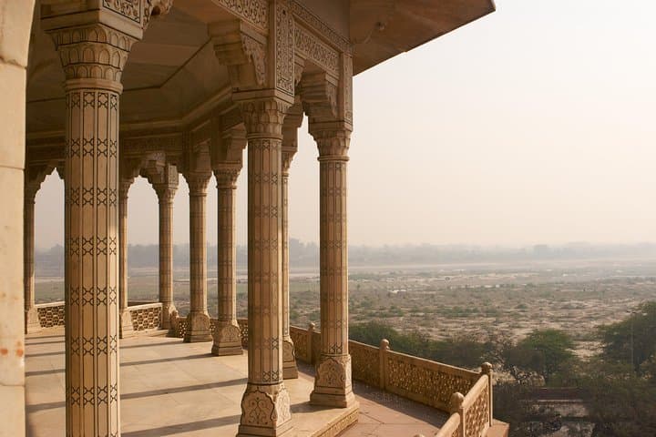 Bangalore to Taj Mahal Same-Day Flight Tour: Agra Highlights with Skip-the-Line Access photo 4