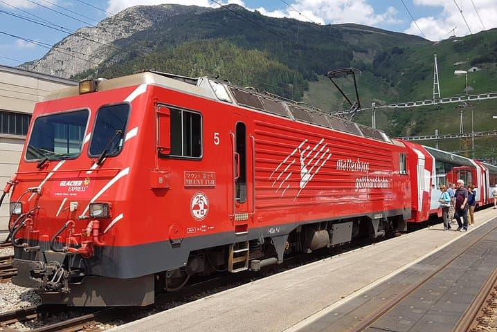One-Day Glacier Express Panoramic Train Tour from Bern photo 6