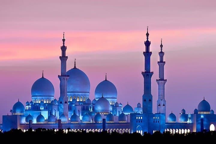 Abu Dhabi Full Day City Tour: Sheikh Zayed Mosque, Emirates Palace & Heritage Stops