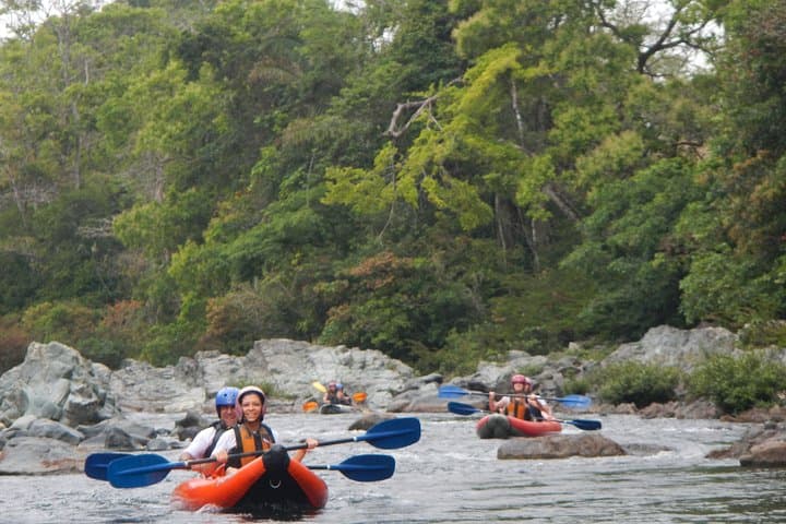 Full-Day Mamoni River Rafting from Panama City — Class III–IV Adventure photo 4