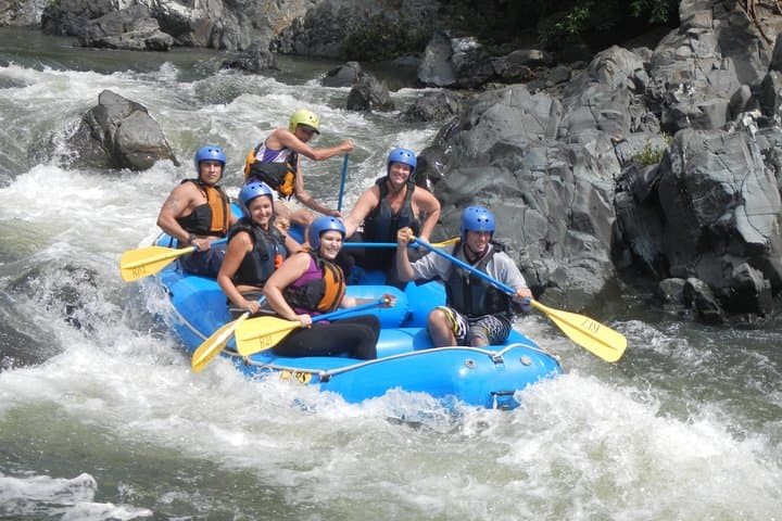 Full-Day Mamoni River Rafting from Panama City — Class III–IV Adventure