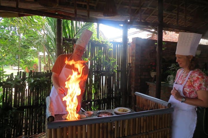 Tra Que Cooking Class & Countryside Cycle: Hoi An Day Tour with Foot Massage photo 6