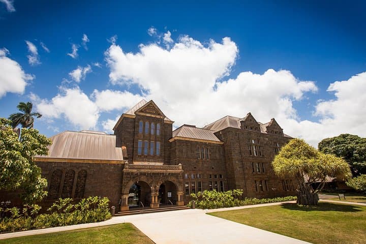 Visiting Bishop Museum Honolulu: Hawaiian Culture, Planetarium & Live Lava Shows photo 1