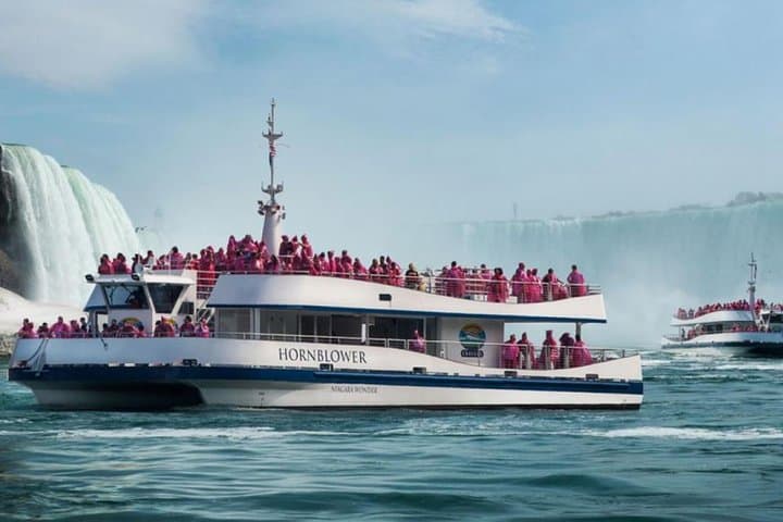 Niagara Falls Day Trip from Toronto — Skip-the-Line Boat & Niagara-on-the-Lake