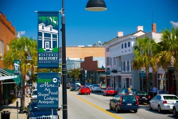 Beaufort History & Movie Walking Tour — 2-Hour Downtown Guided Walk