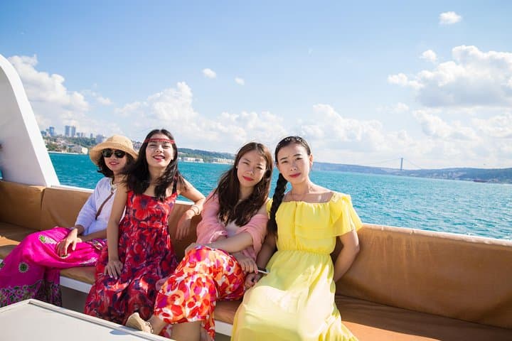 Bosphorus Bus and Boat: 5-Hour Istanbul Guided Cruise and City Tour photo 6