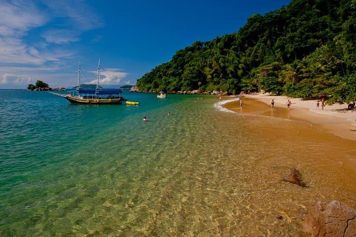 Schooner Cruise to Paraty Islands: Day Sail Through Costa Verde photo 2