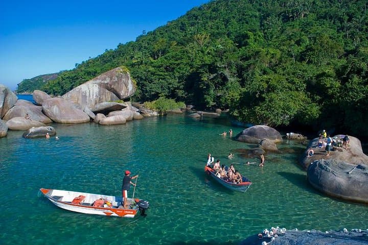 Trindade Beach Trek & Snorkeling: Paraty's Hidden Coves and Natural Pools photo 2