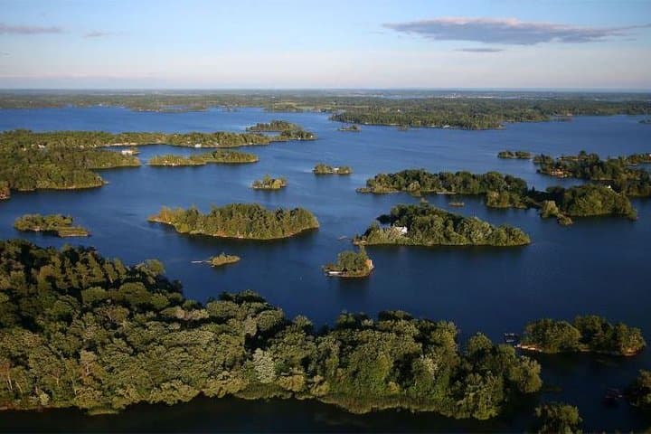2-Hour Thousand Islands Cruise on the St. Lawrence — No Passport Required
