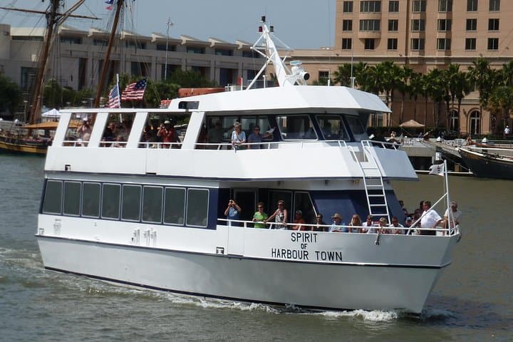 Hilton Head to Savannah Round-Trip Ferry: Fast Day Cruise to River Street photo 6