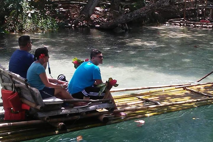Montego Bay Bamboo Rafting: Radeaux & Balsa River Experience