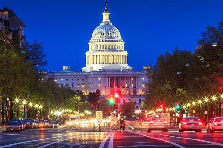 Washington After Dark: Night Bus Tour of DC's Monuments & Mount Vernon Option photo 2