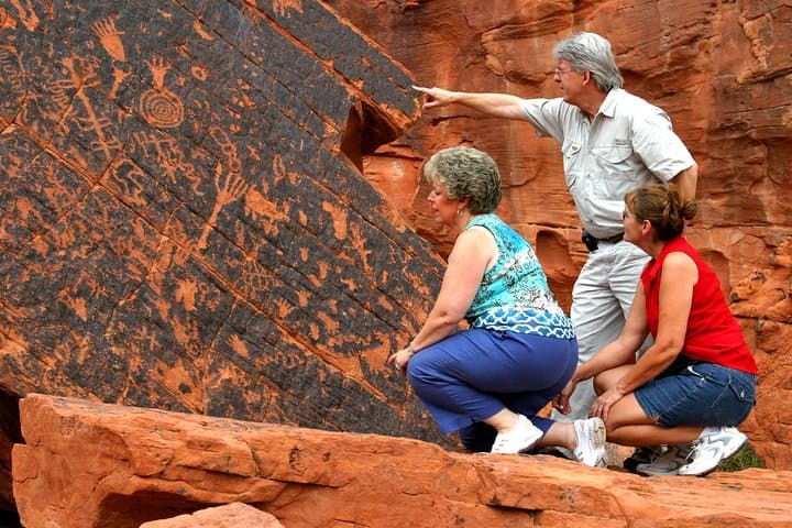 Valley of Fire and Lost City Museum Tour — Day Trip from Las Vegas