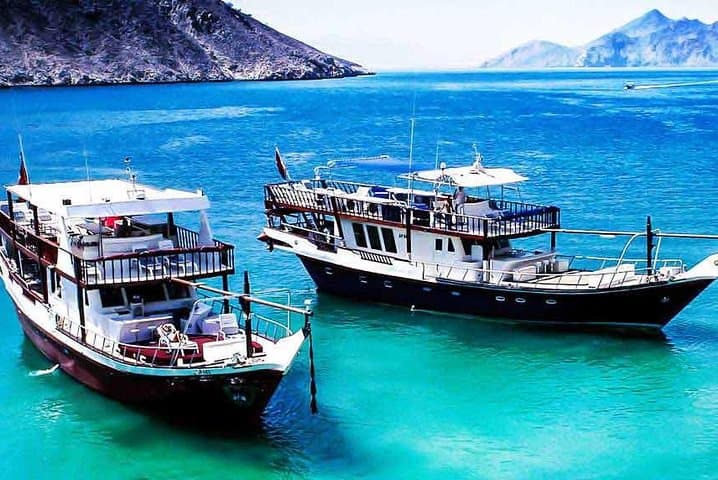 Musandam Dibba Dhow Cruise: Snorkel Caves, White Stones & Haffa Beach Speedboat photo 3