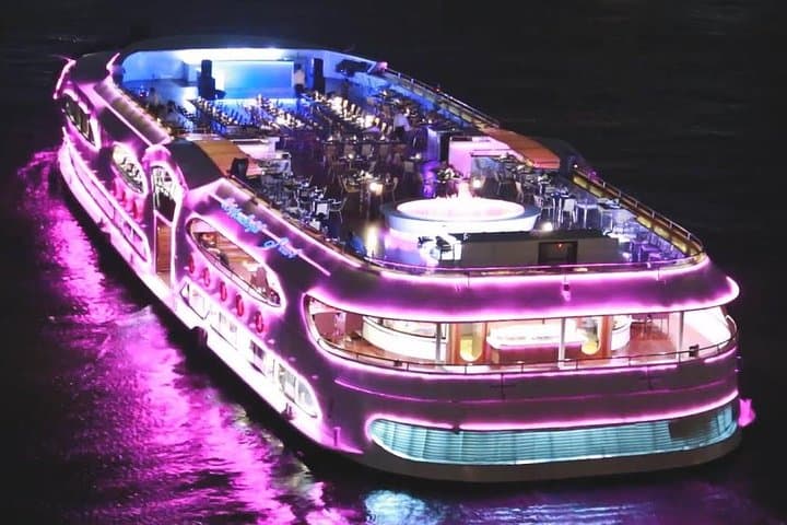 Bangkok After Dark: Dinner Cruise on the Chao Phraya River photo 2