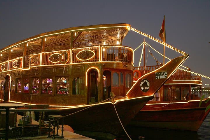 Dubai Marina Dhow Dinner Cruise: Skyline Buffet & Live Tanoura Show