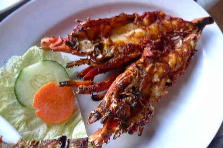 Bali Sunset and Dinner: Uluwatu, Tanah Lot & Jimbaran Evening Tour photo 2