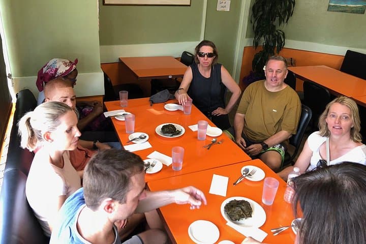 Waikiki Bike Food Tour: Diamond Head Eats and Local Bites photo 5