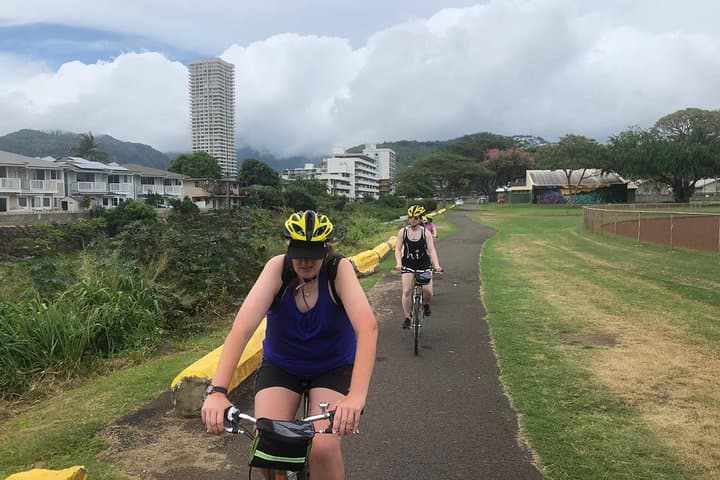 Waikiki Bike Food Tour: Diamond Head Eats and Local Bites photo 3