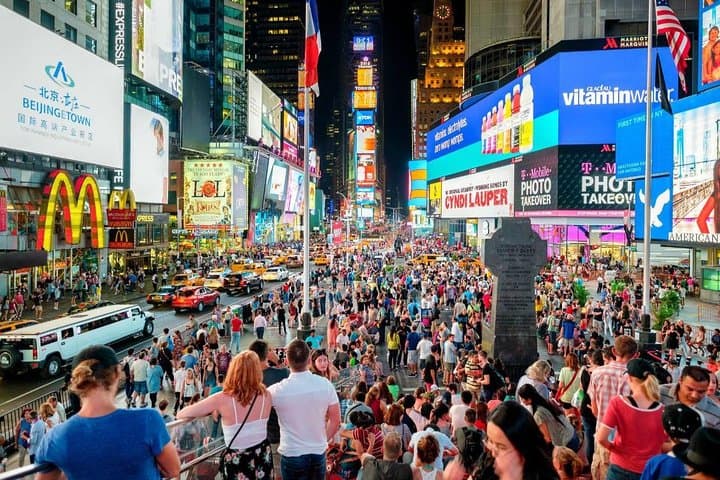 Walking Broadway: A Small-Group Theater District and Times Square Tour photo 4