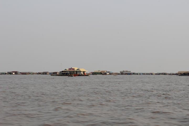 Two-Day Angkor Temples & Tonle Sap Floating Village Private Tour photo 3
