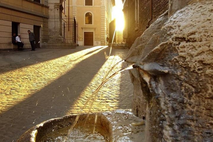 Ghosts of Rome: Secrets and Mysteries Night Walking Tour photo 4