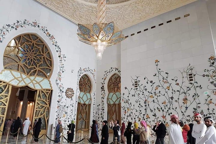Abu Dhabi Full-Day City Tour: Sheikh Zayed Mosque, Corniche & Ferrari World Stop photo 6